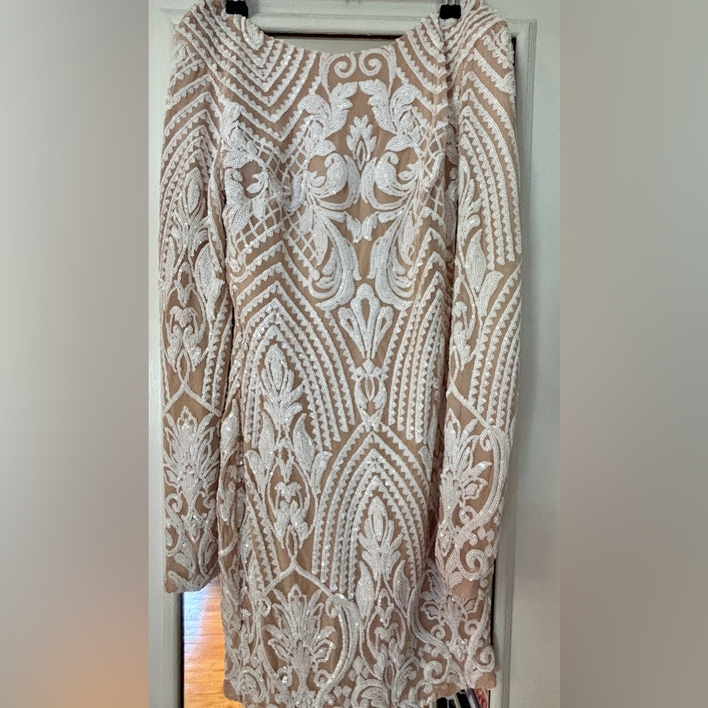 Windsor Gold Sequin Embellished Long Sleeve Dress